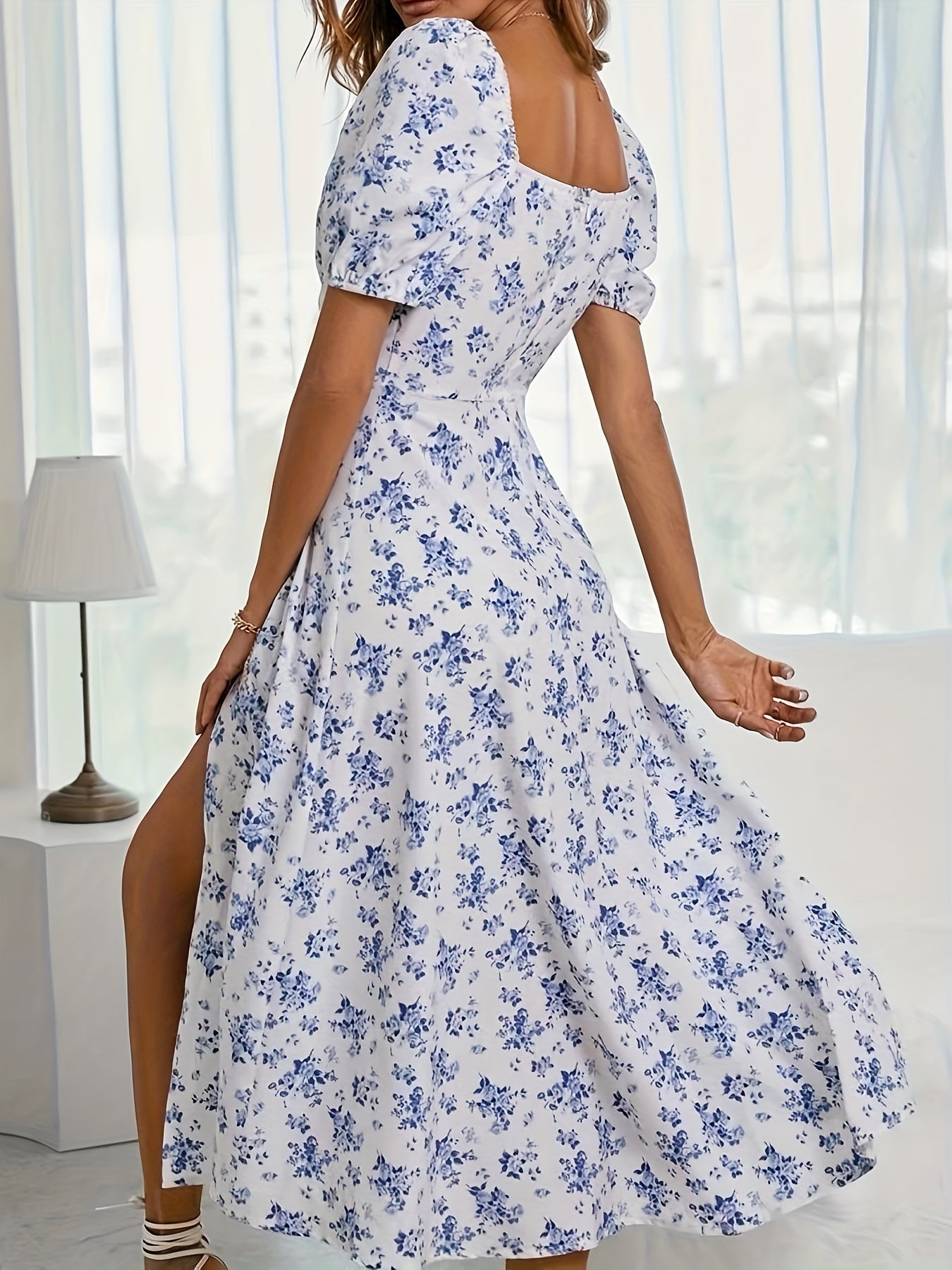 Calyx - Artistic Floral Print Puff Sleeve Dress