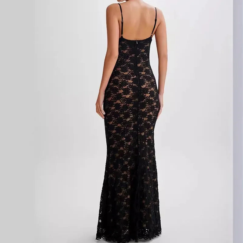 Noa | Cut-Out Black Lace Dress