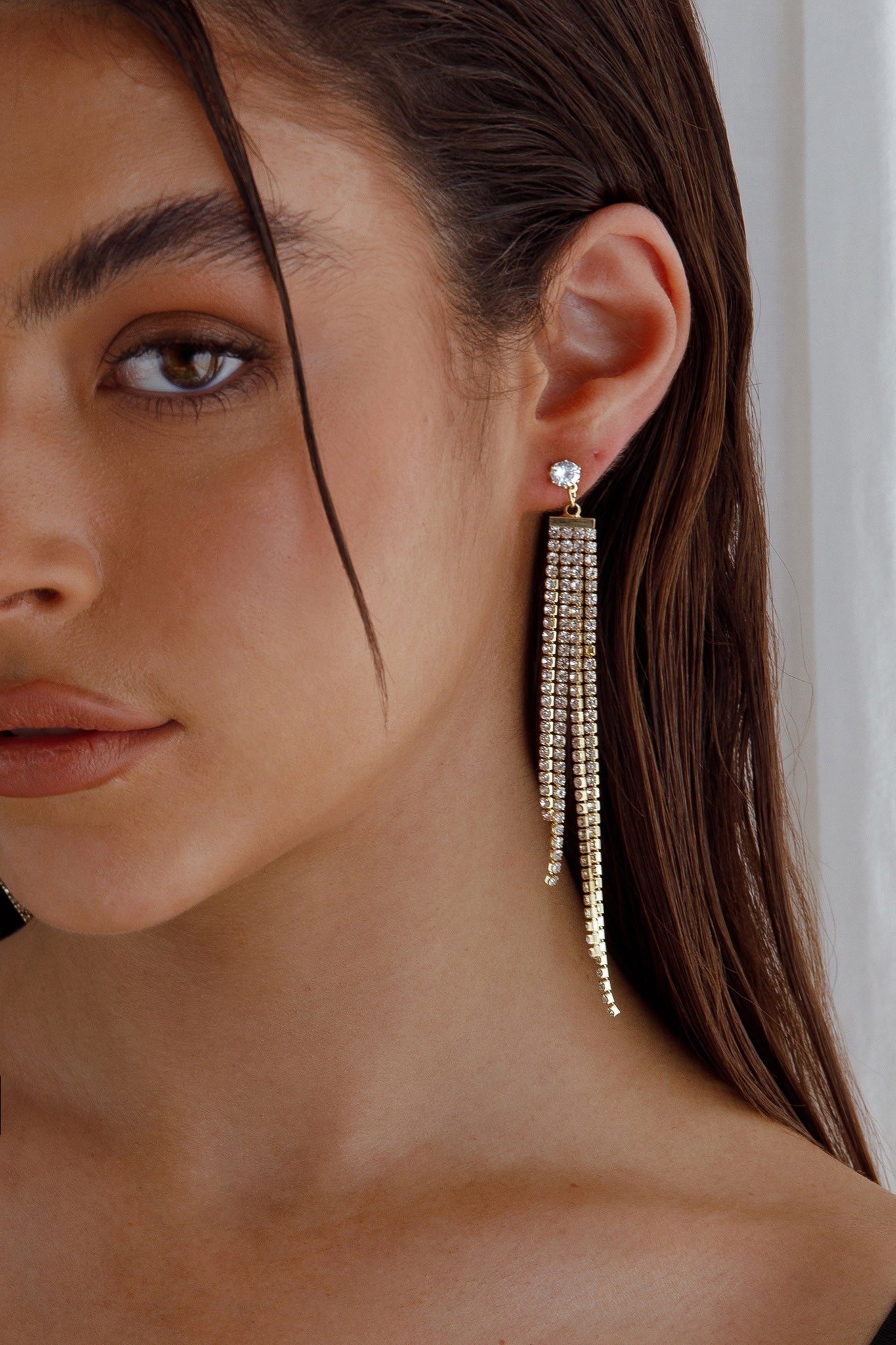Jamie Dangle Earrings with Rhinestones