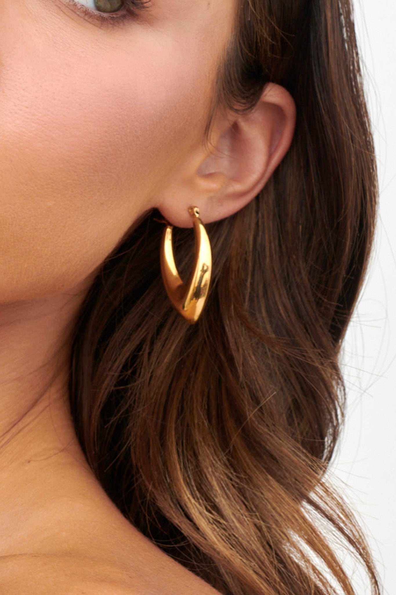 Huggie Oval Sun Drop Earrings in Gold