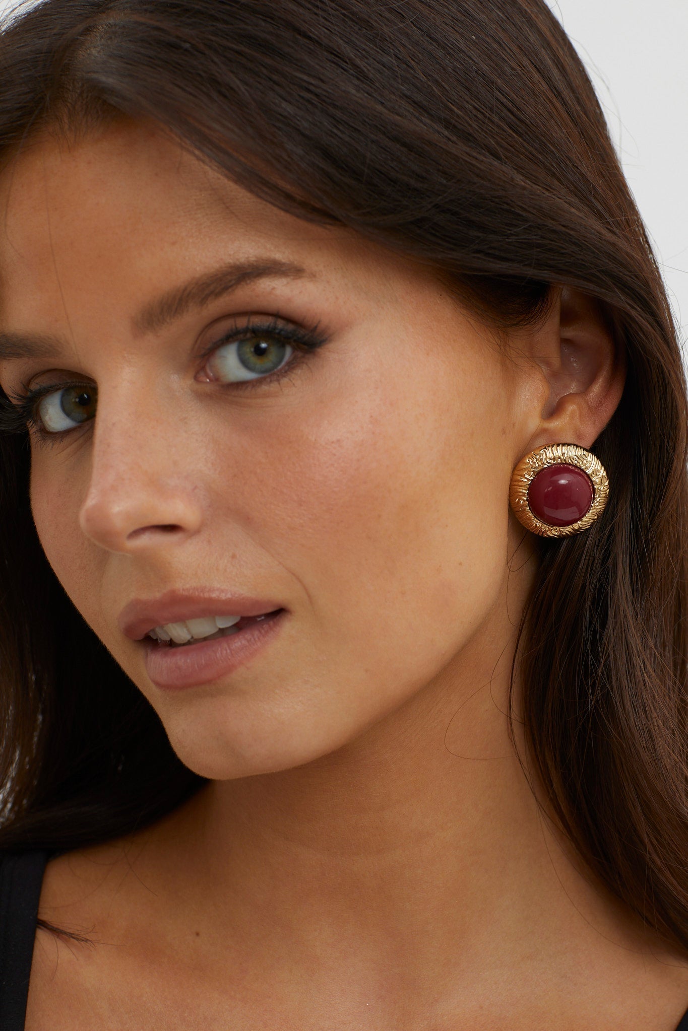 Dome Earrings Misty Wine Gold
