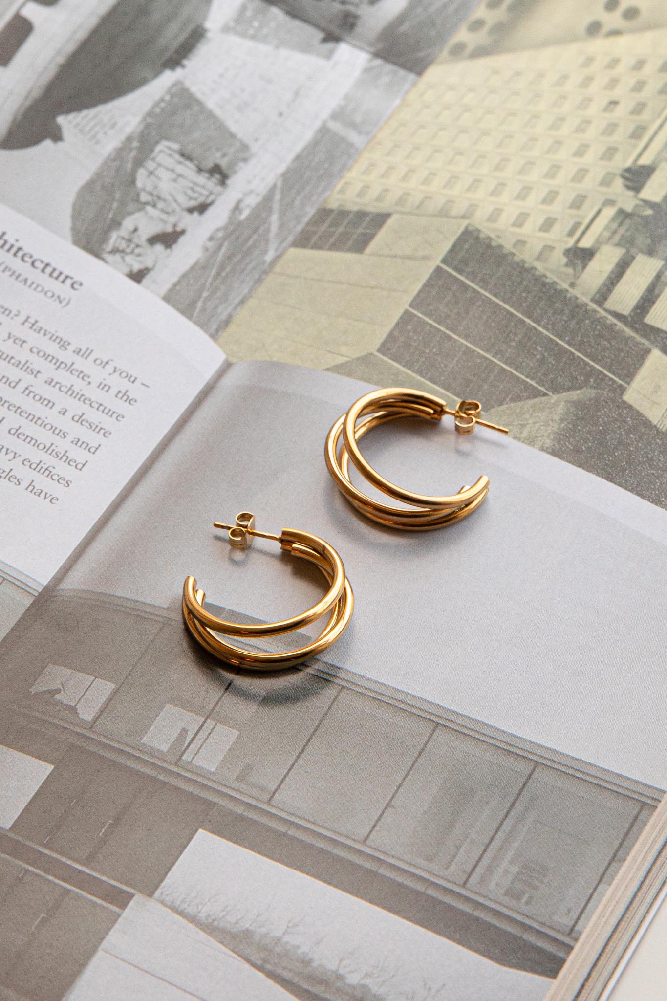 Triple Open Hoop Earrings Dominique in Gold