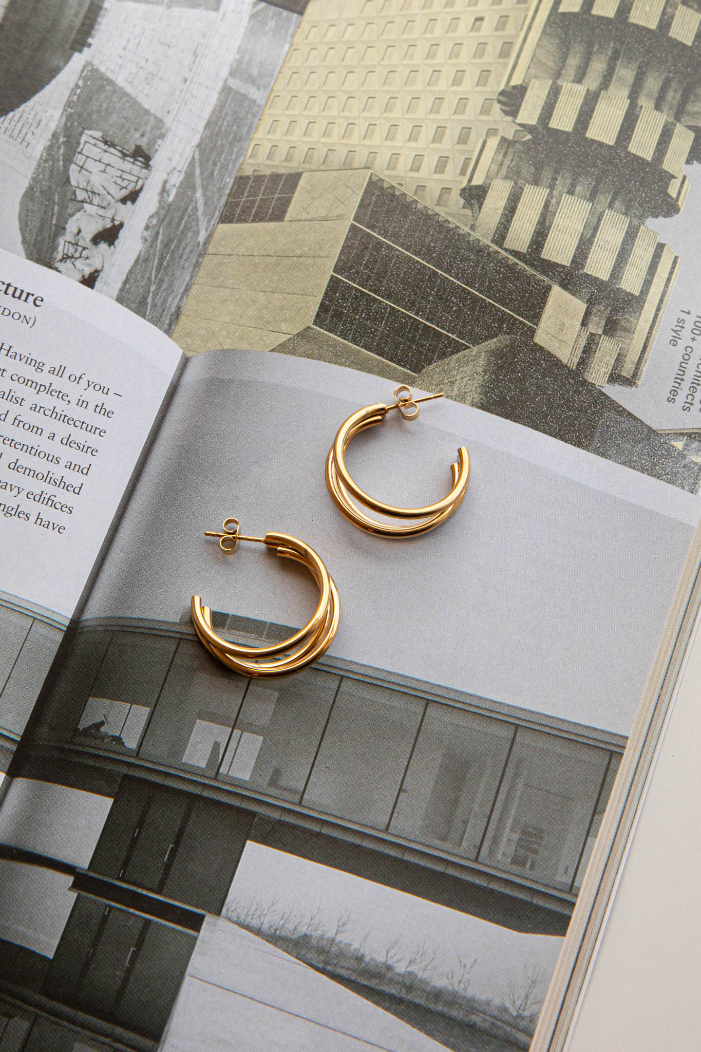Triple Open Hoop Earrings Dominique in Gold