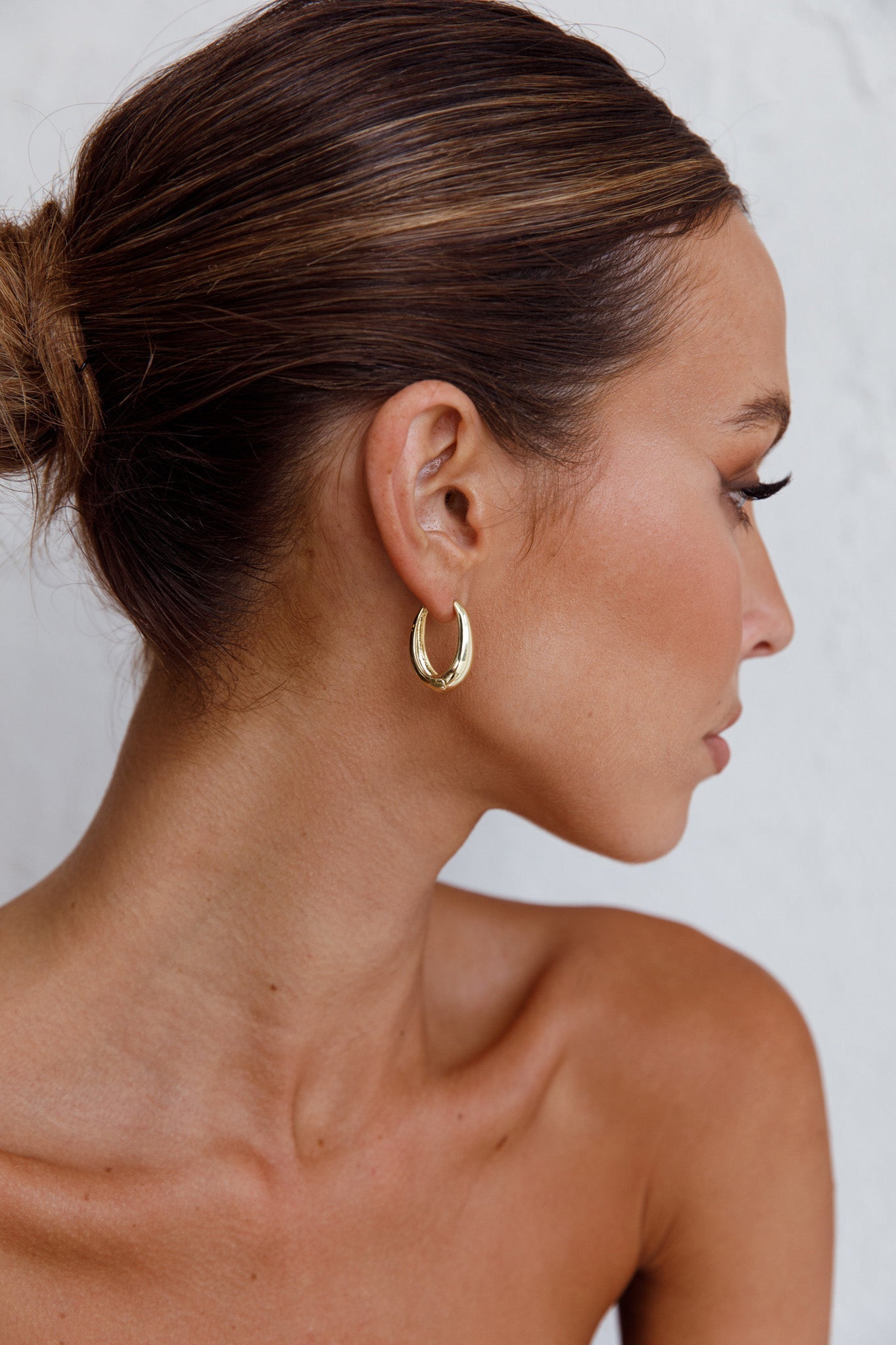 Helena Gold Hoop Earrings