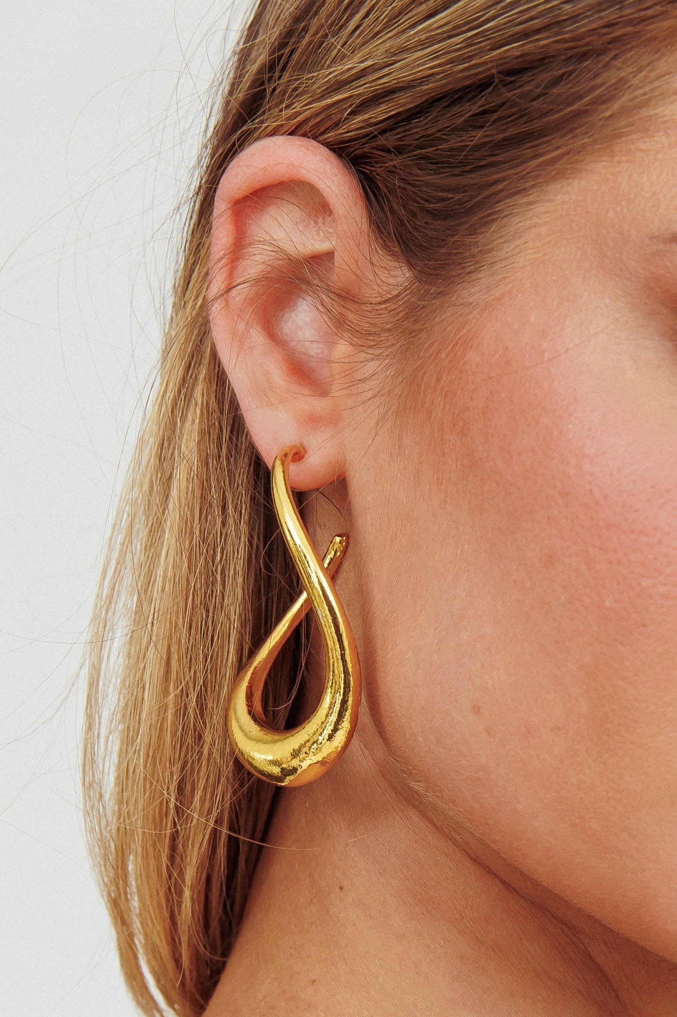Triumph Gold Hoop Earrings