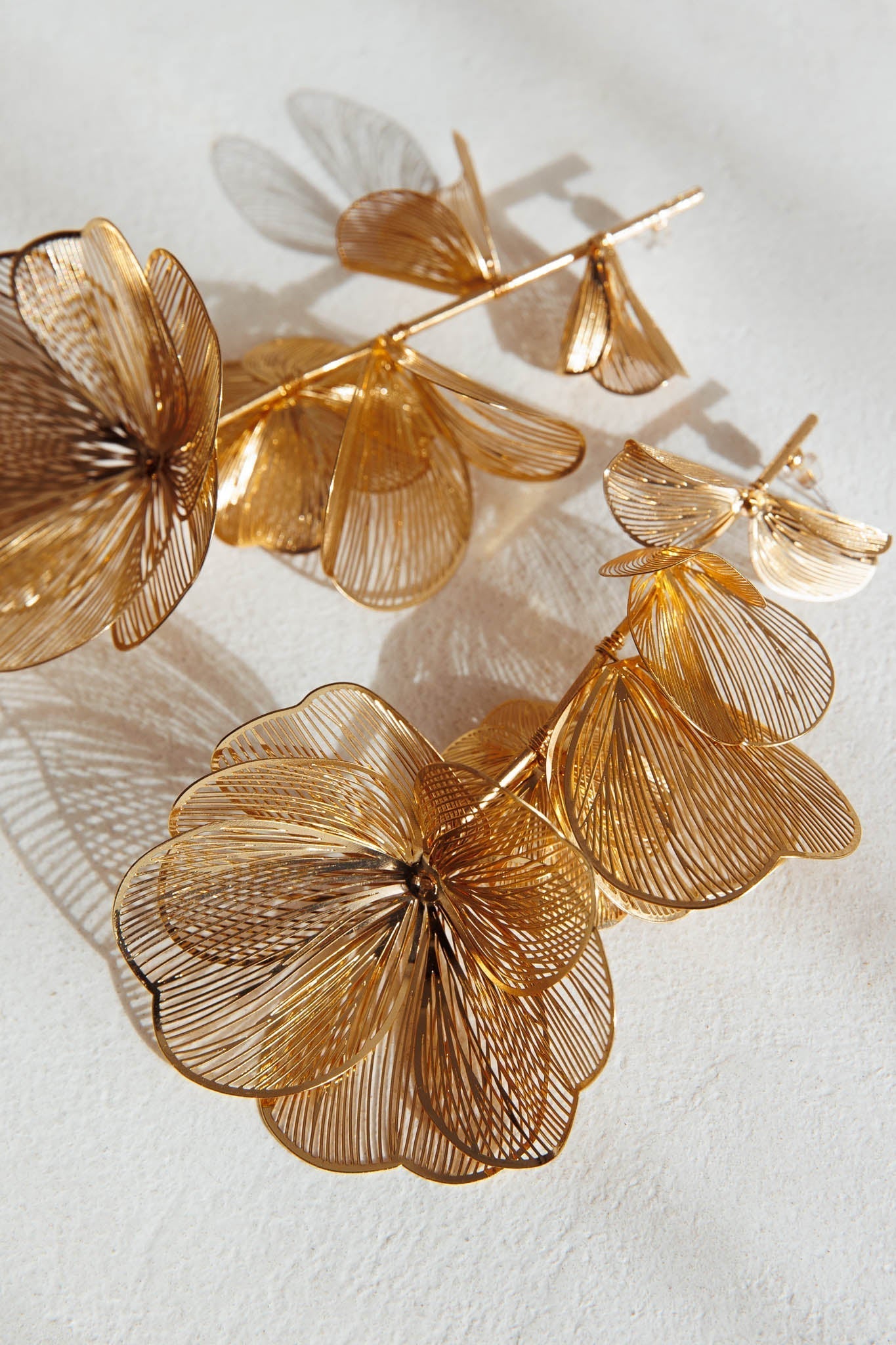 Ruminate Drop Floral Gold Earrings