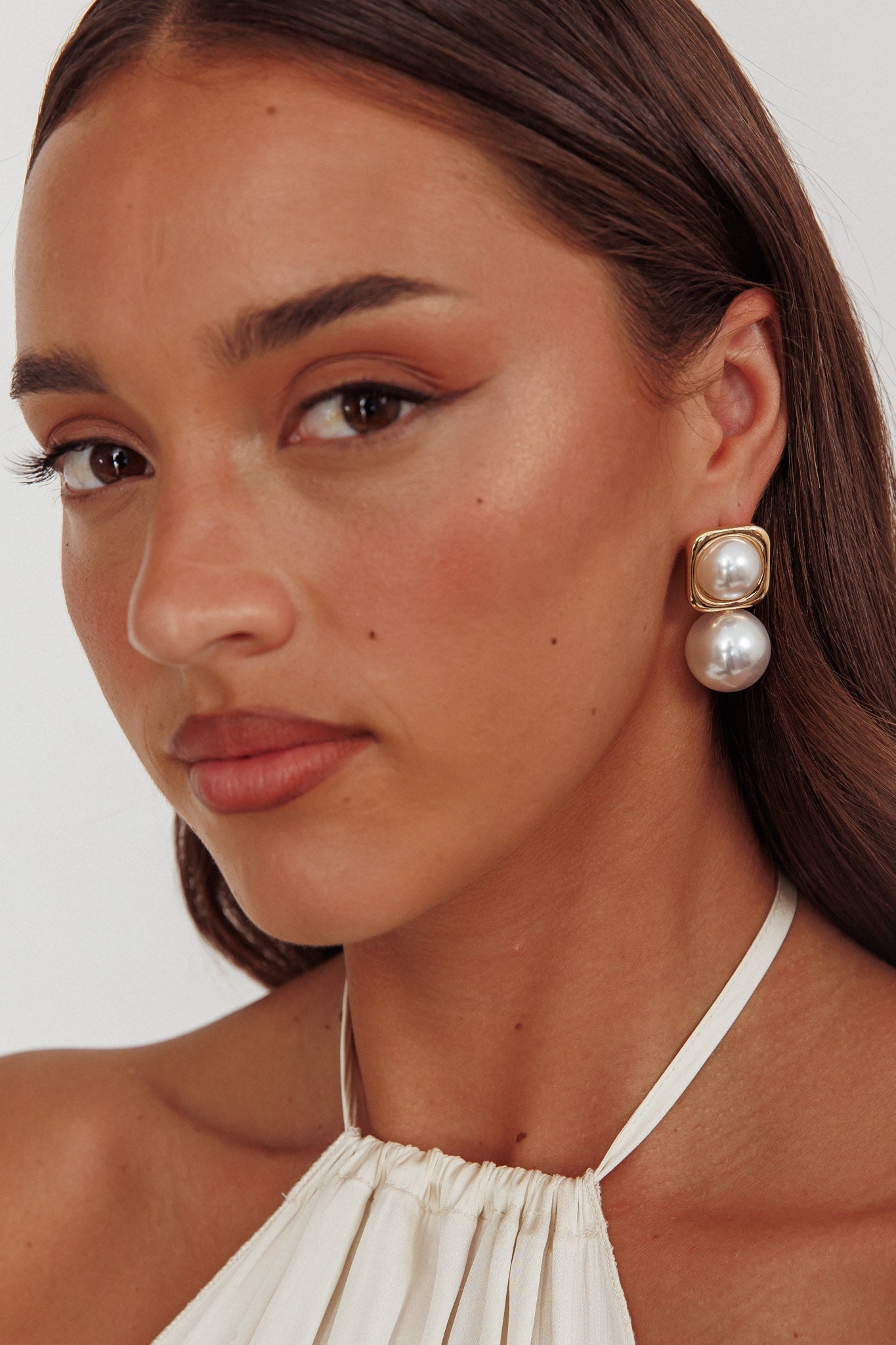 Clara Square Pearl Earrings