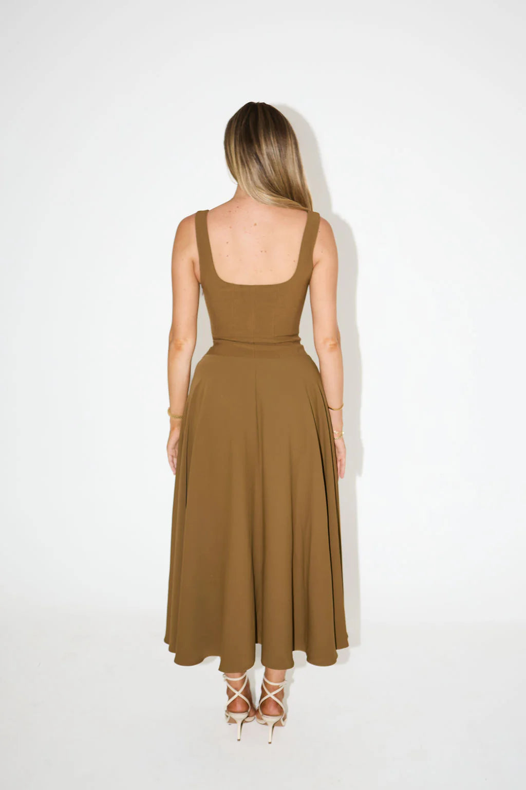 Lilou | Pure Dress & Natural Elegance