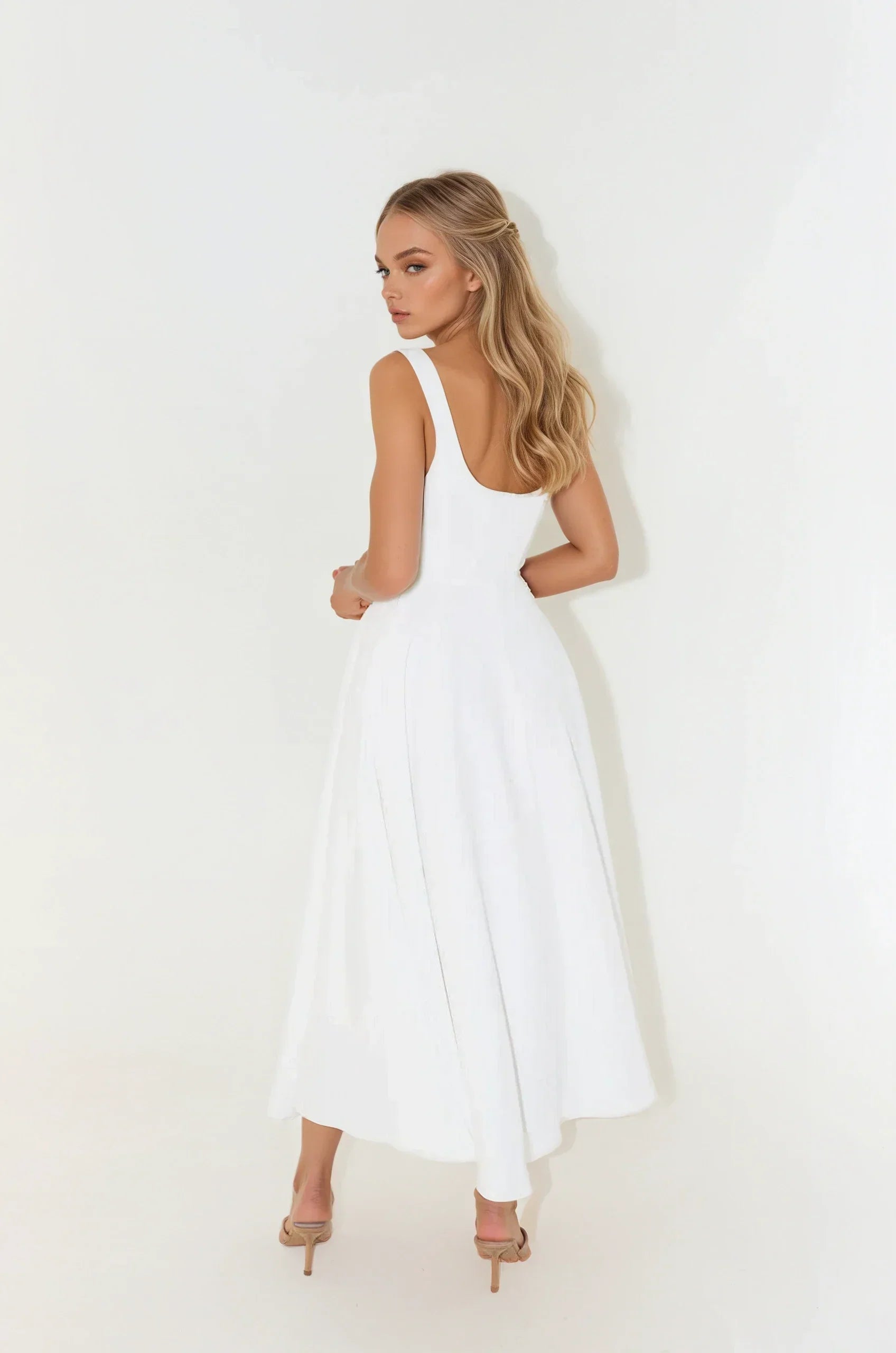 Lilou | Pure Dress & Natural Elegance