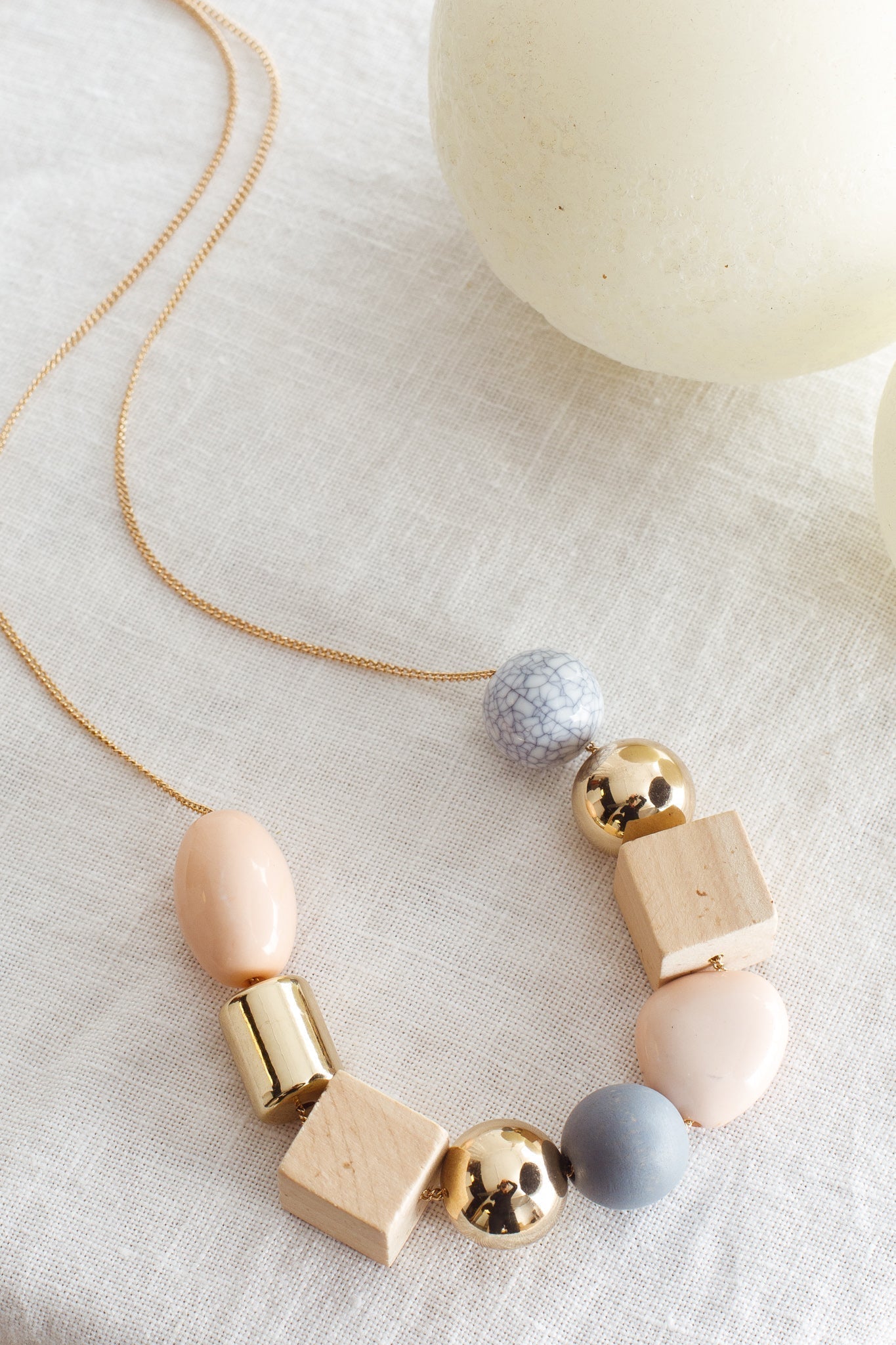 Imogen Mix Rose Pearl Necklace