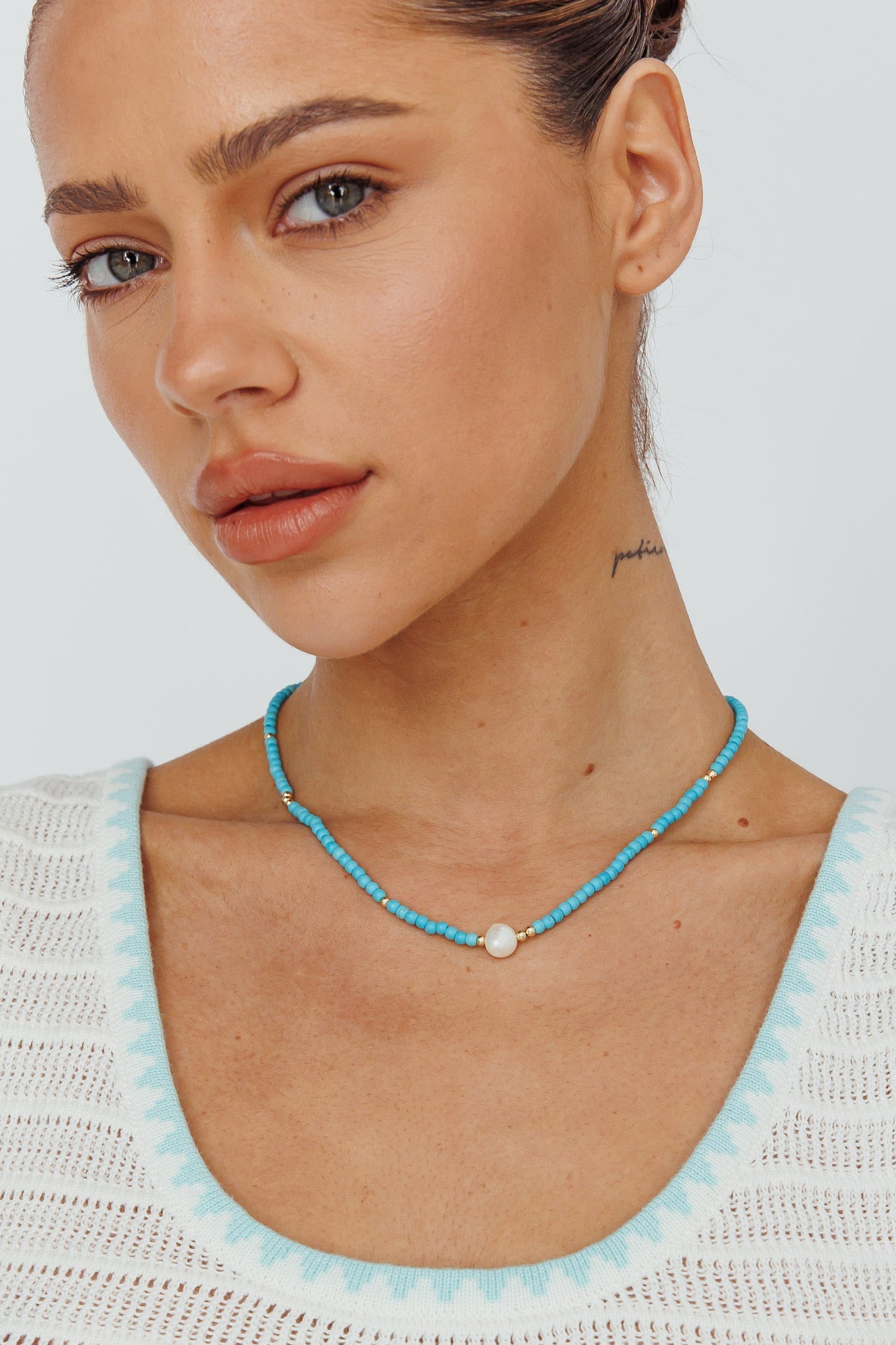 Turquoise Pearl Necklace from Ibiza in Gold