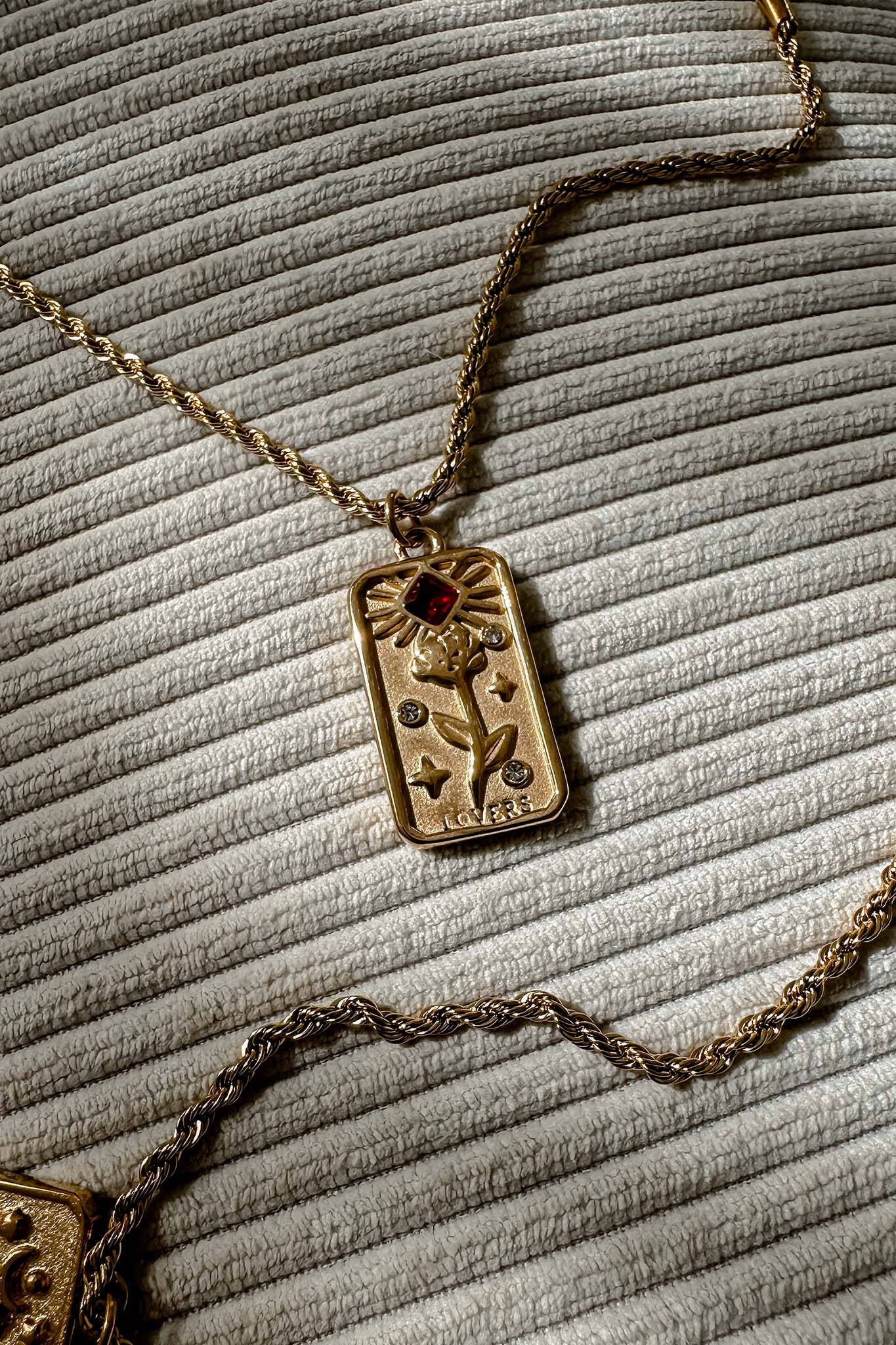 Ida Gold Rope Chain Pendant Necklace