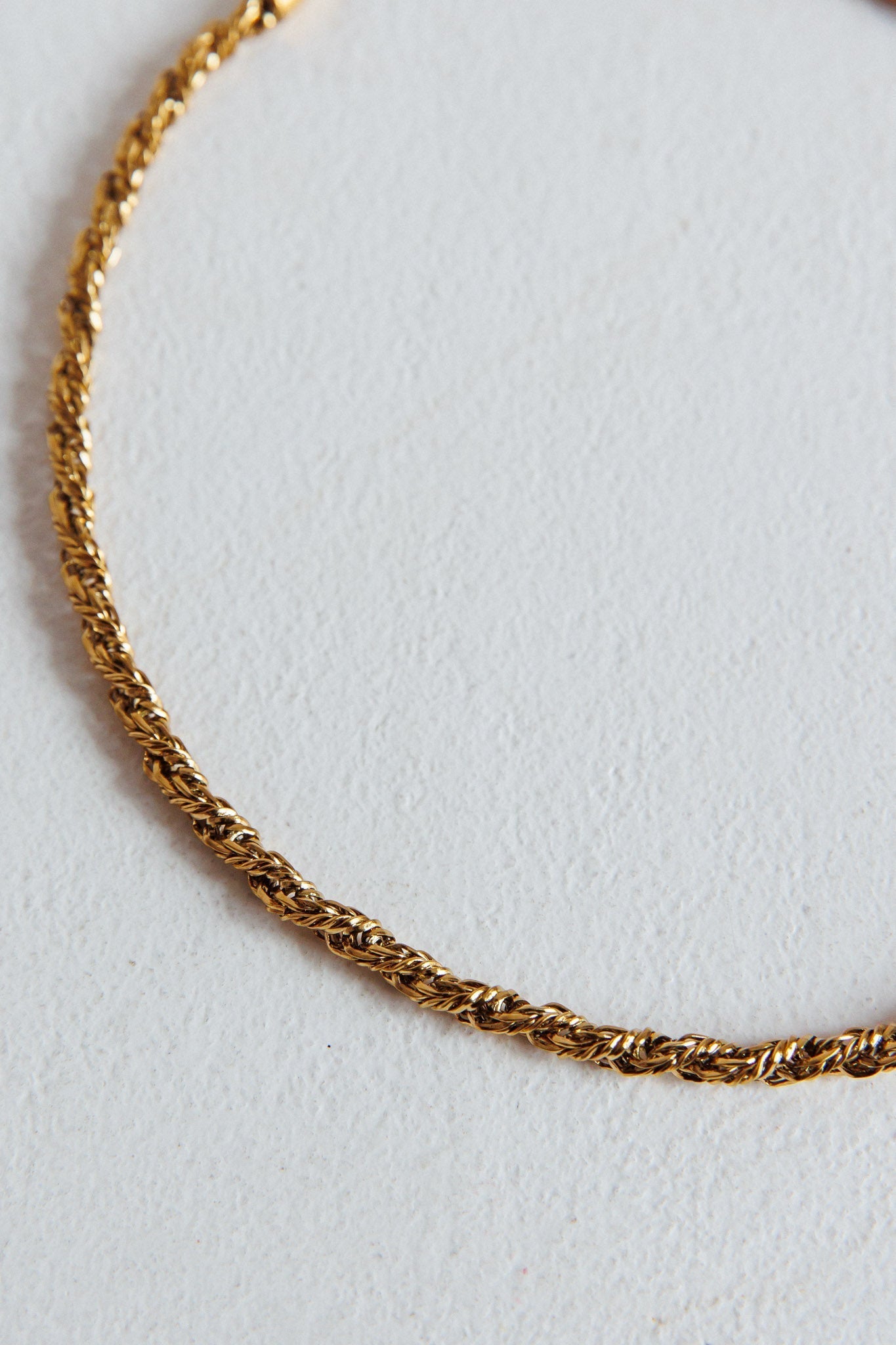 Prana Twist Gold Chain Necklace