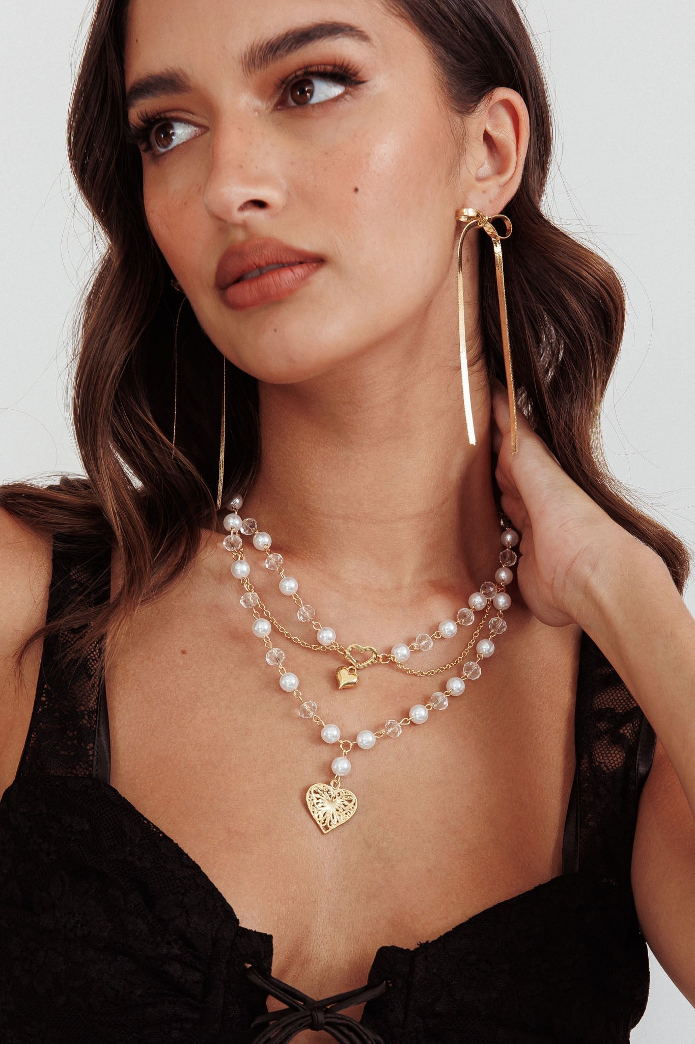 Multi-Strand Heart and Pearl Venus Necklace in Gold