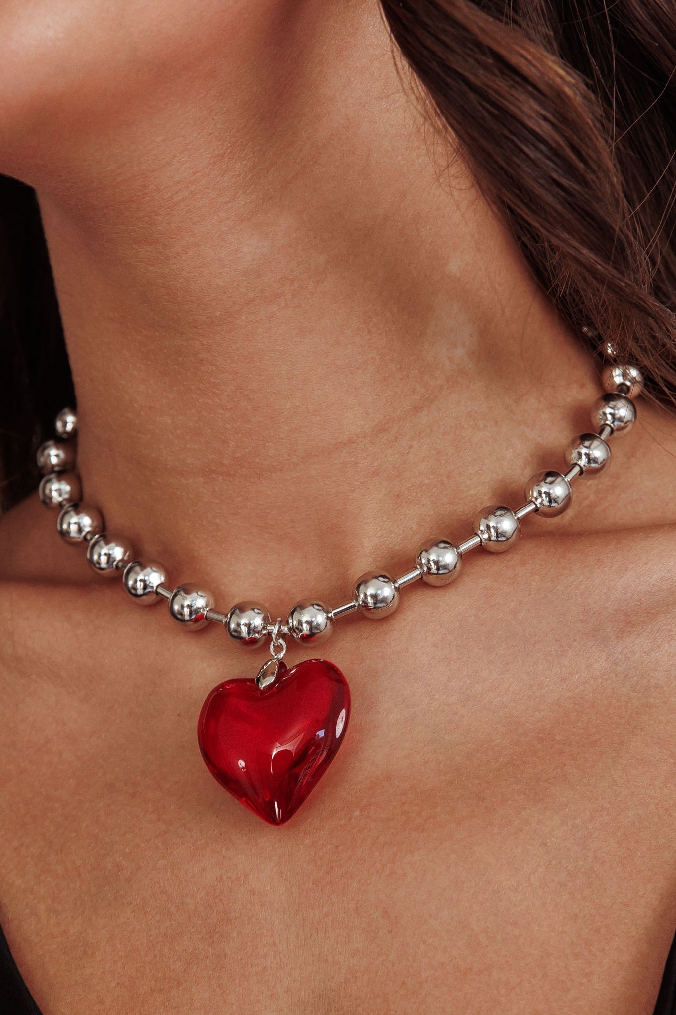 Large Heart Necklace in Silver Beads Red Lee