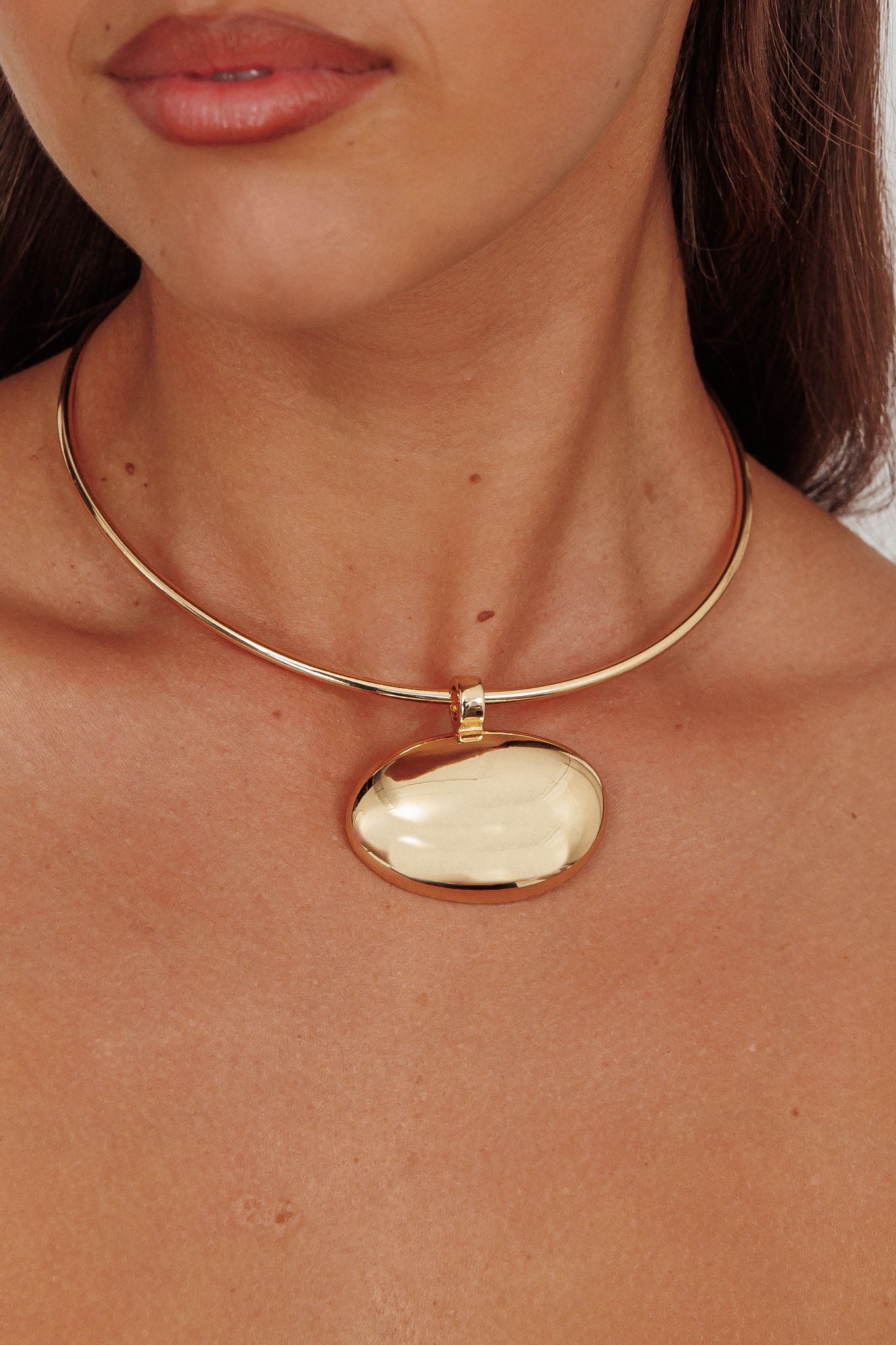 It's Fate Choker Necklace in Gold