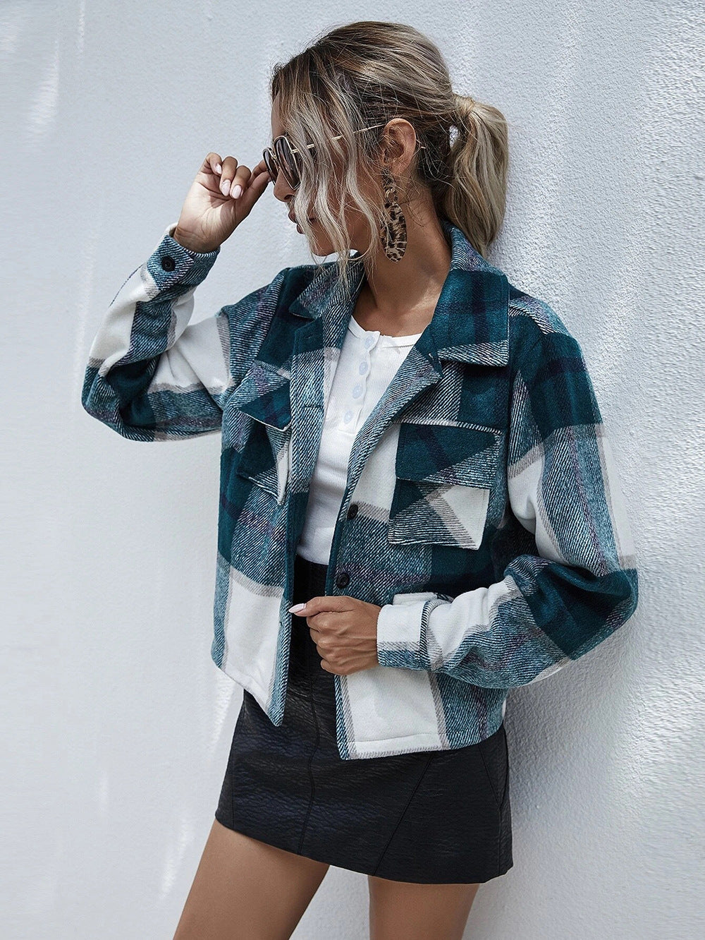 Gina™ | Elegant Checkered Blazer