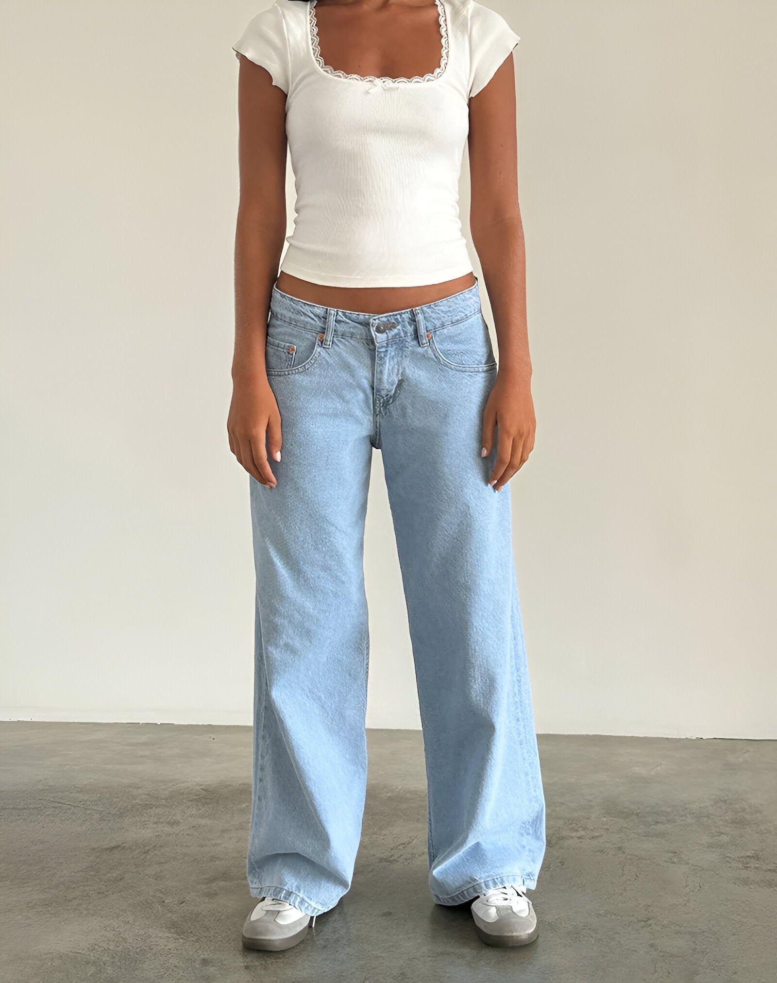 Sara | Low Rise Jeans