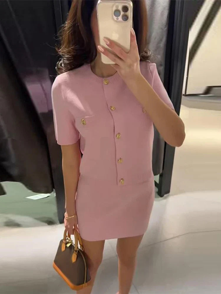 Clara | Tweed Set & Parisian Elegance