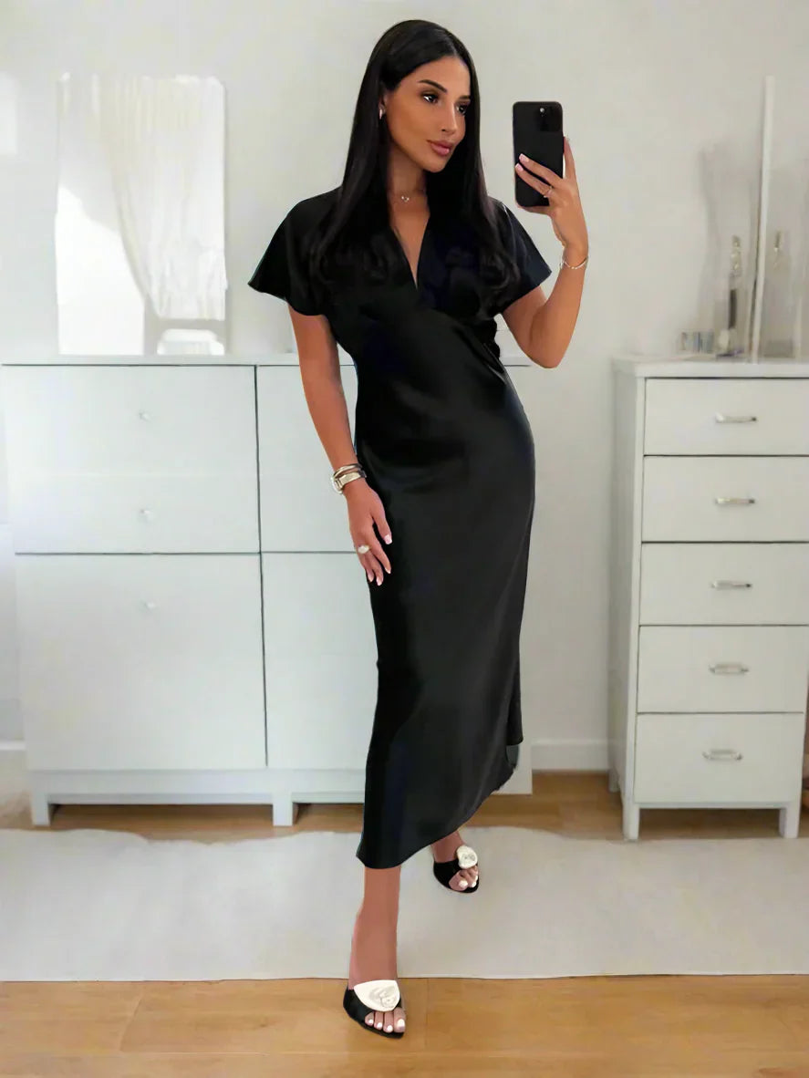 Lina | Elegant V-Neck Satin Dress