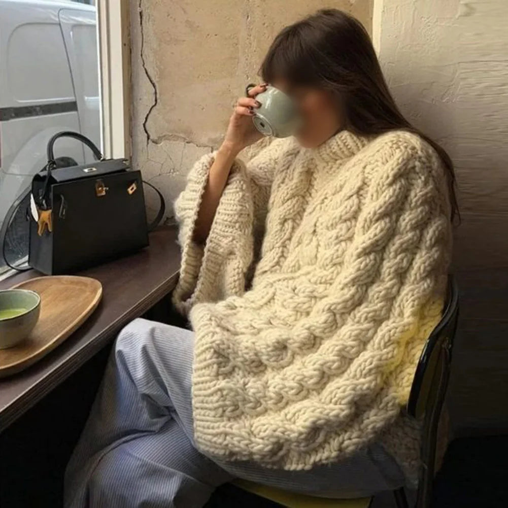 Élodie | Oversized Cable Knit Sweater
