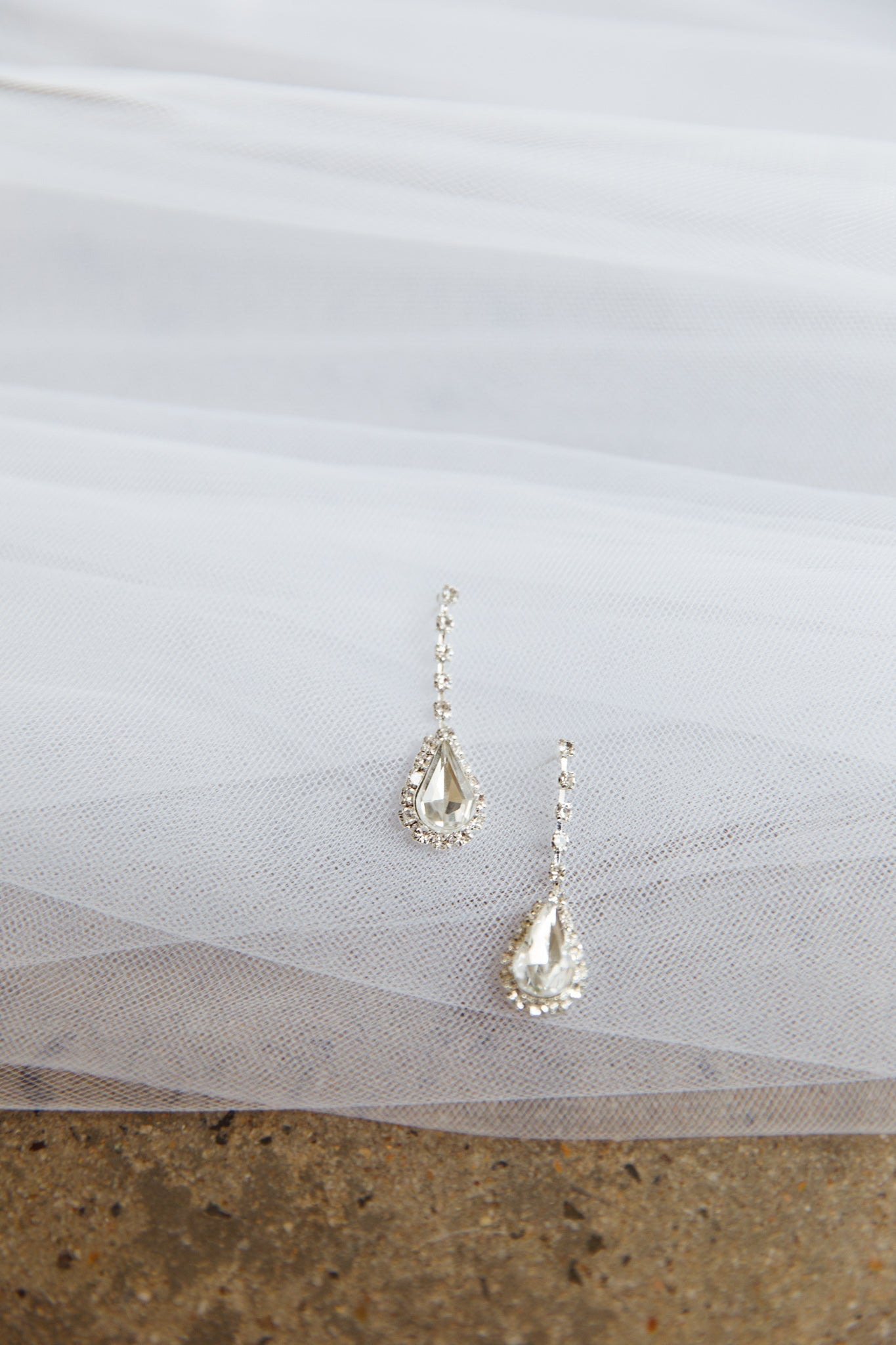 Melissa Diamante Silver Necklace and Earring Set