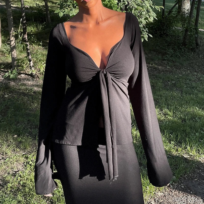 Maëva | Y2K Knotted Short Blouse