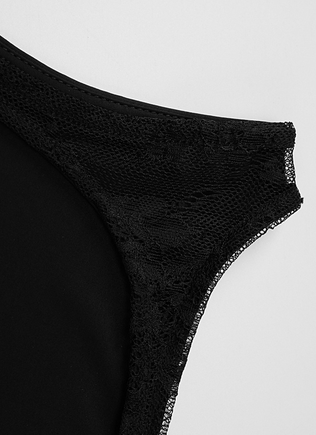 Lina | Elegant Lace Dress