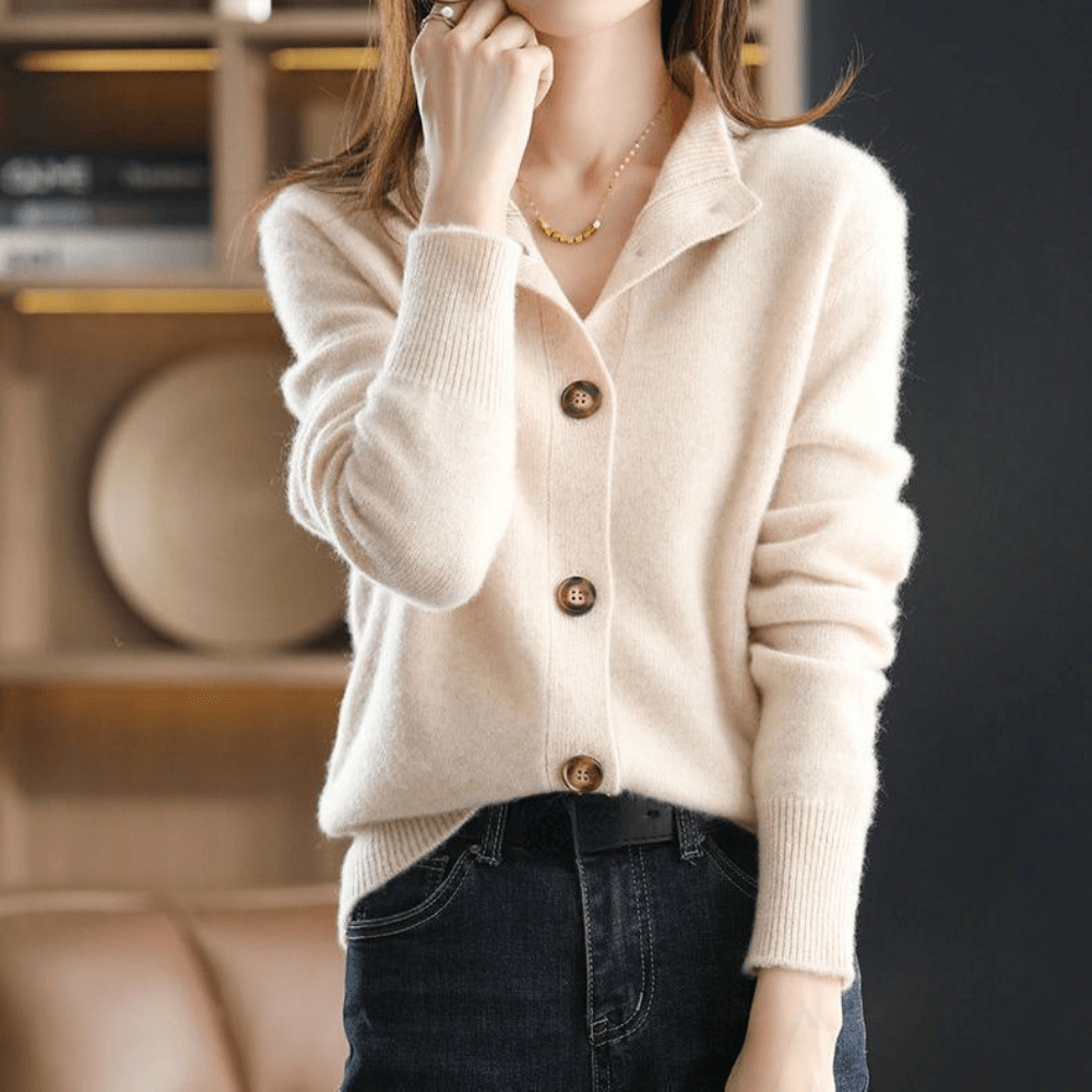 Amber | Luxurious Cashmere Knit Cardigan