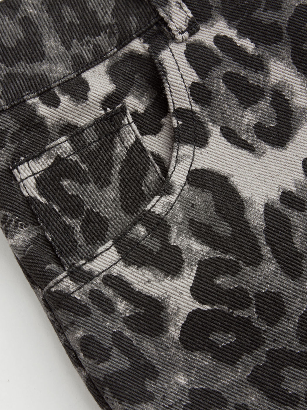 Soraya | Wide Leg Leopard Denim Pants