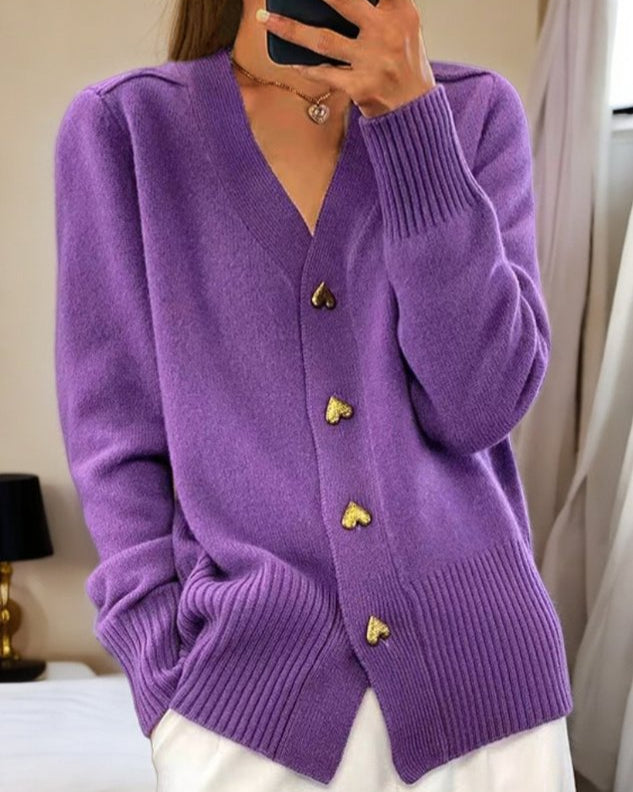 Clara | Elegant Cardigan with Heart-Shaped Buttons