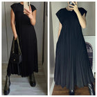 Auriane | Pleated Solid Dress