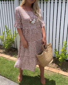Rebecca - Casual Chic Ruffle Sleeve Midi Dress
