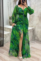 Solea | Flattering & Sparkling Dress