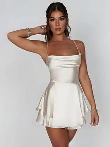Alizée | Solid Color Backless Dress with Straps