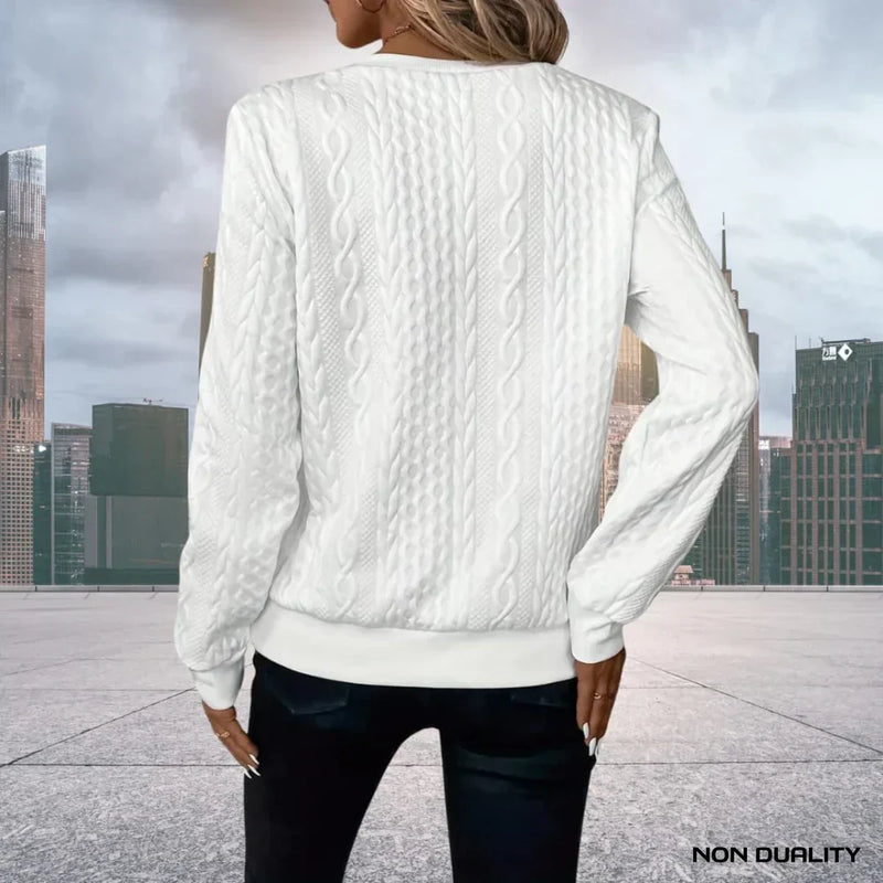 Luna | Elegant Zip-Up Sweater
