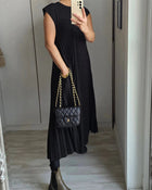 Énora | Solid Pleated Sleeveless Dress