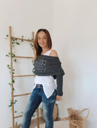 Nomine™ | Knitted Scarf with Sleeves