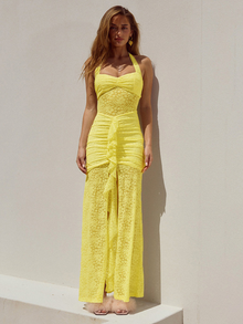 Léana | Sensual Lace & Romantic Slit