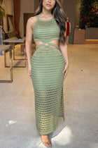 Élia | Textured Maxi Dress with Cut-Out and Ring