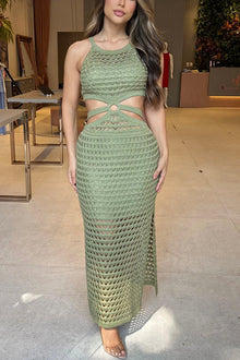 Élia | Textured Maxi Dress with Cut-Out and Ring