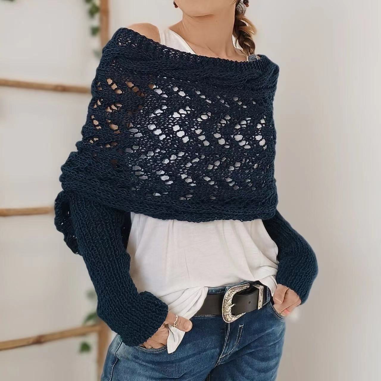 Nomine™ | Knitted Scarf with Sleeves