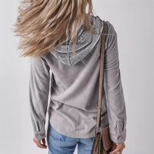Lyanna™ | Elegant V-Neck Sweater with Zipper
