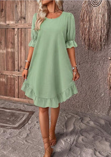 Isolde - Retro Charm Half Sleeve Midi Dress