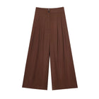 Amber | Casual Elegance & Fluid Silhouette