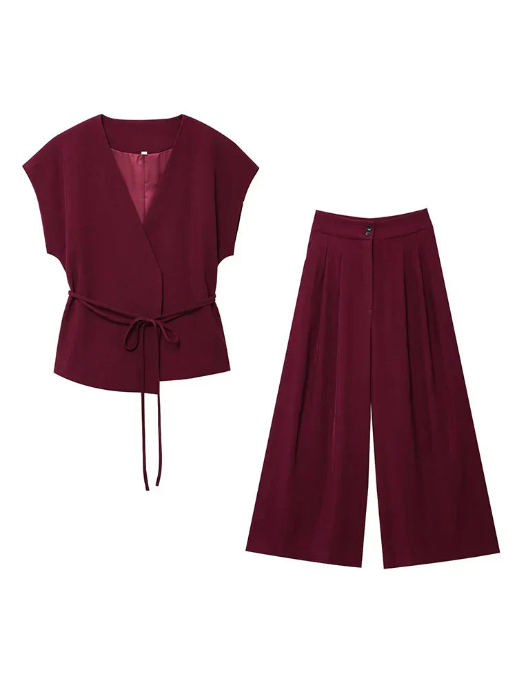 Amber | Casual Elegance & Fluid Silhouette