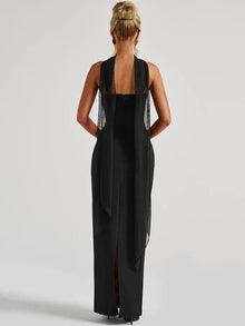 Naïma | Elegant Dress & Majestic Allure