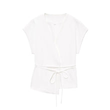 Amber | Casual Elegance & Fluid Silhouette
