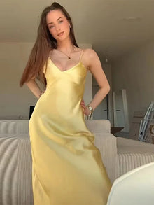 Layora | Maxi Dress