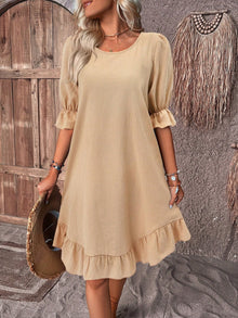 Isolde - Retro Charm Half Sleeve Midi Dress
